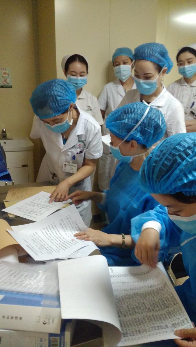 錦江區(qū)計劃生育技術服務專項督查組蒞臨四川友誼醫(yī)院檢查指導