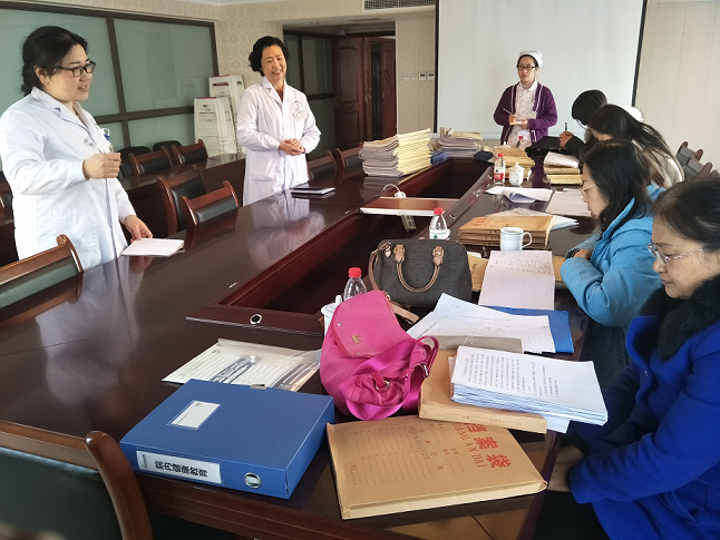 錦江區(qū)疾病預(yù)防控制中心督查四川友誼醫(yī)院慢病綜合性監(jiān)測