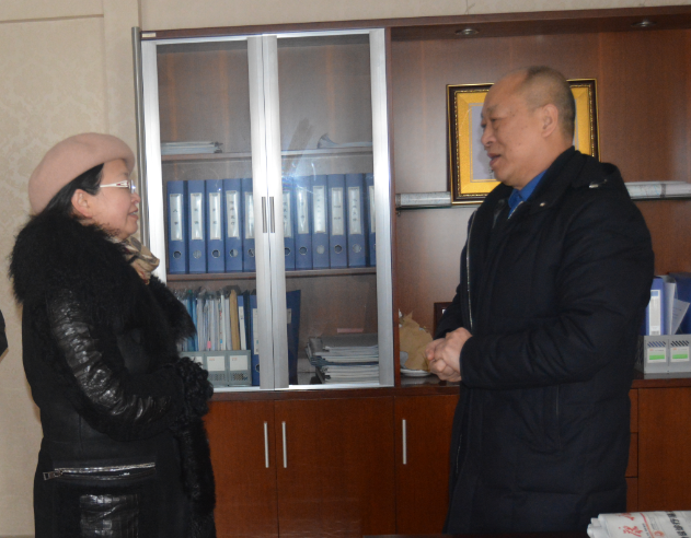 錦江區(qū)沙河街道領(lǐng)導(dǎo)來四川友誼醫(yī)院看望慰問區(qū)領(lǐng)軍人才